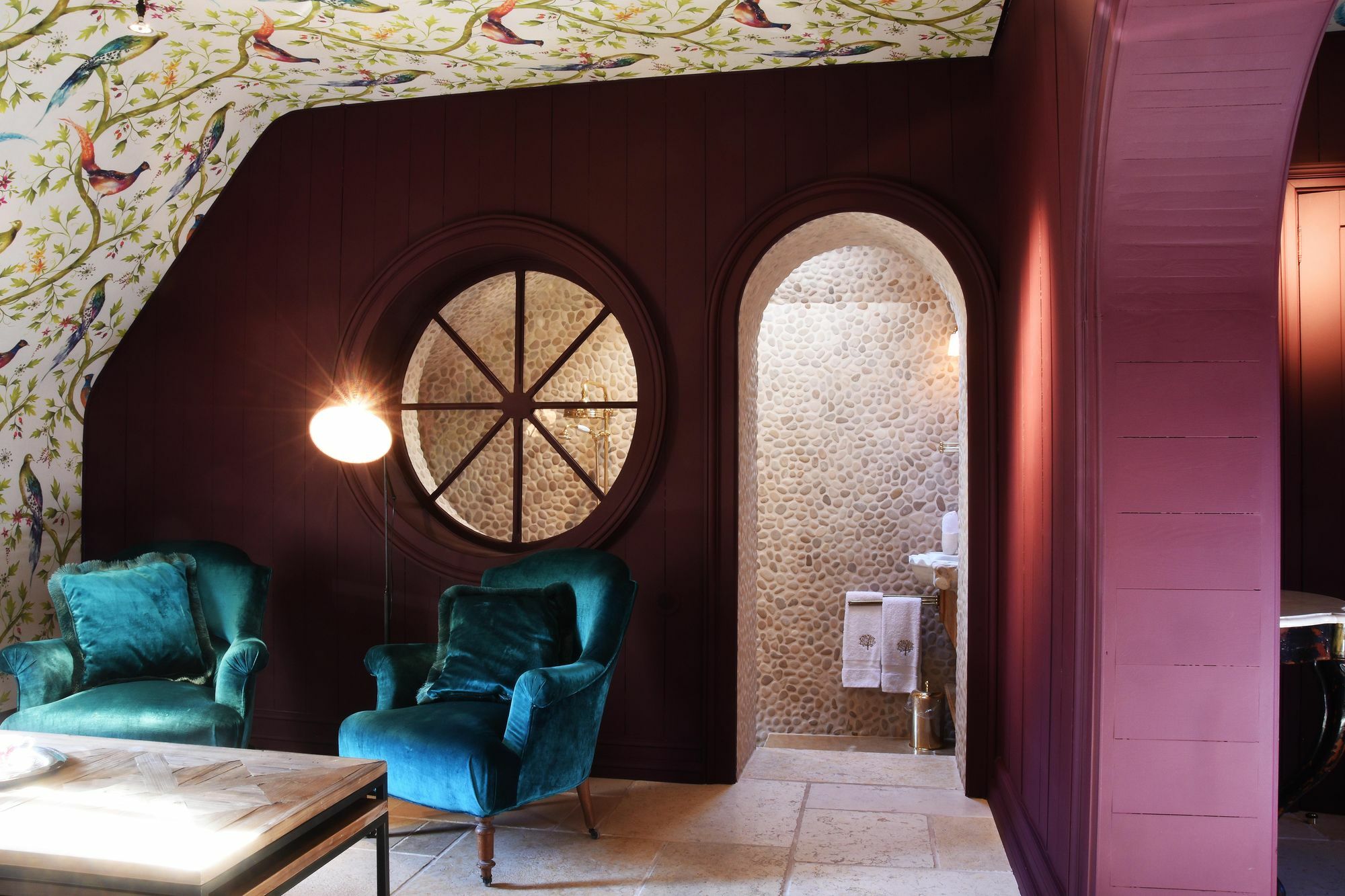 Exclusive The Secret Garden Couette-café 3*